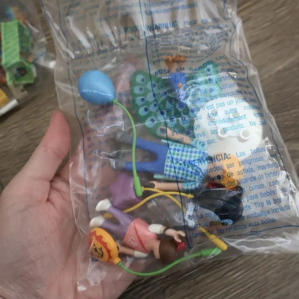 playmobil-toys-playmobil-city-life-zoo-6634-ticket-booth-pieces
